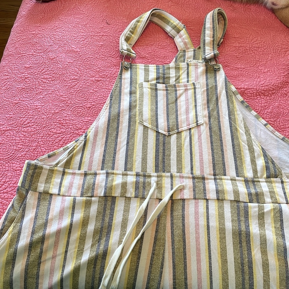 Women’s 3X Full Circle Trends Striped Overall shorts  Pockets Drawstring waist